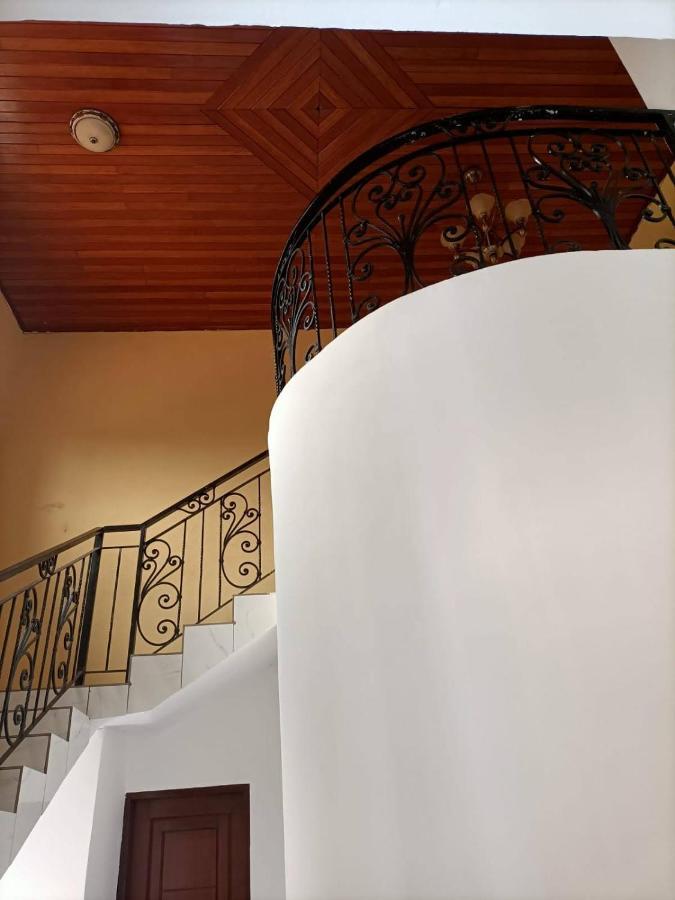 Residence Jeanne A Yaounde Odza Messamengo Eksteriør bilde